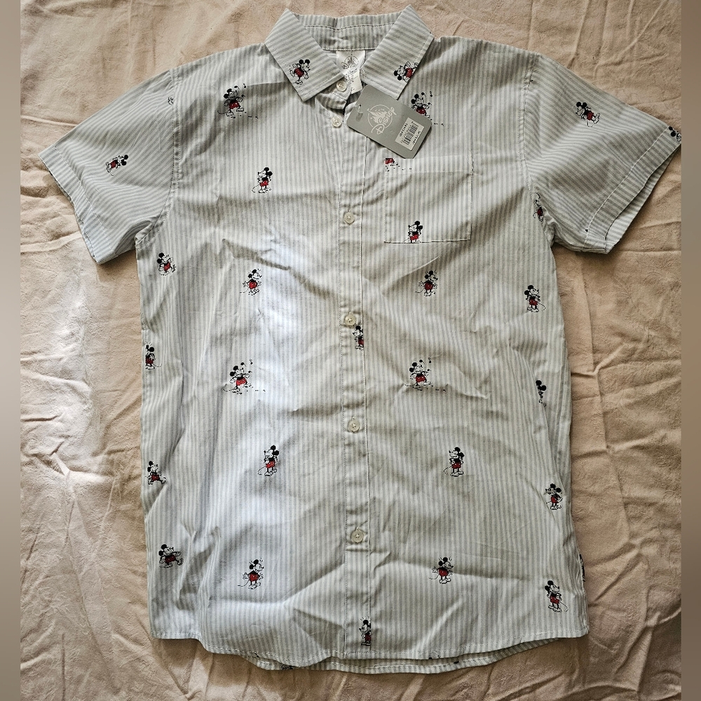 NWT Sz 13 Blue/White Stripe Unisex Disney Mickey Mouse button up short sleeve
